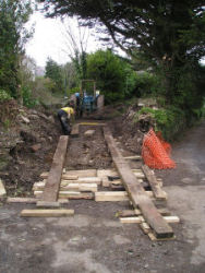 Mal and Dave building the track